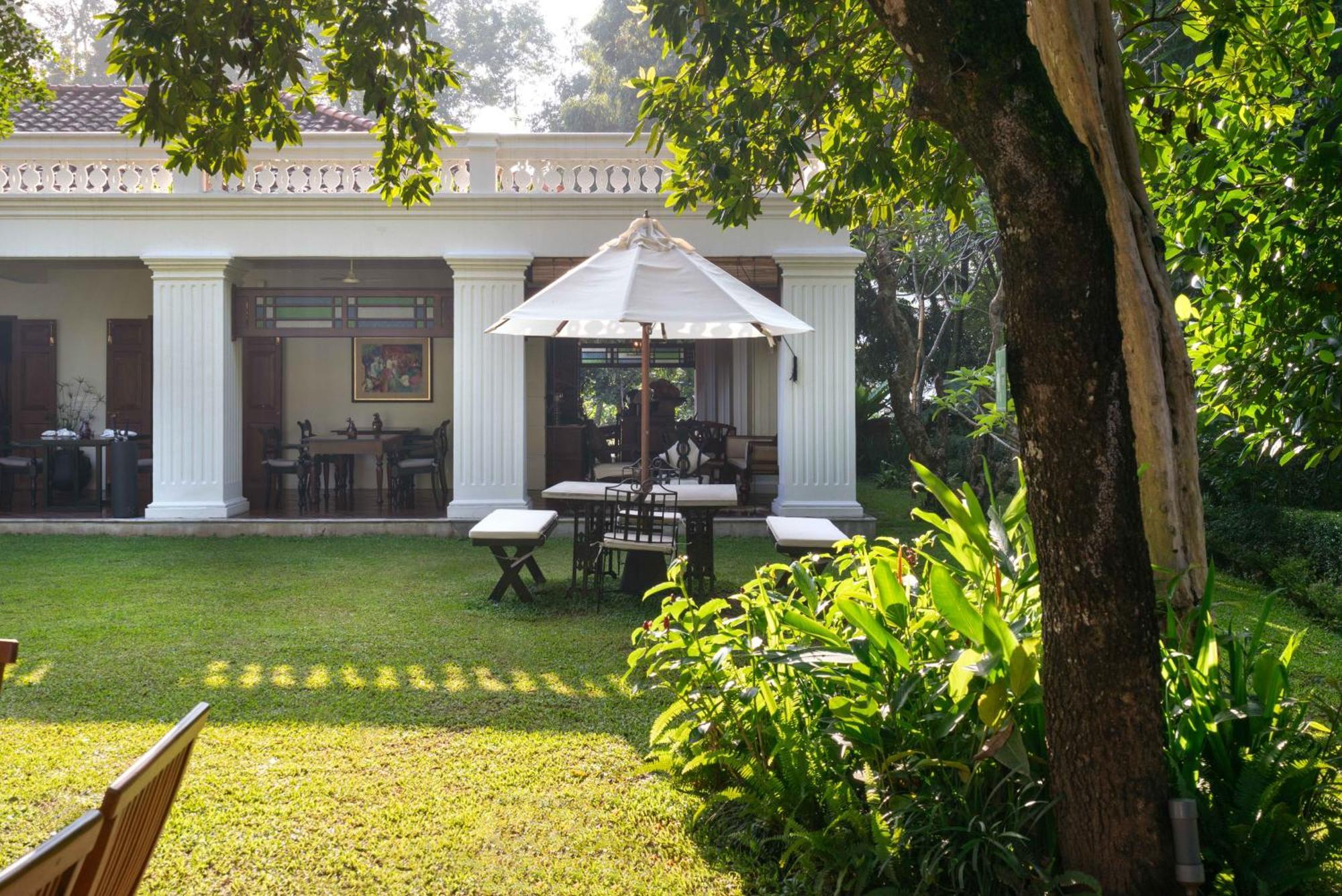 Taru Villas Kandy Exterior foto