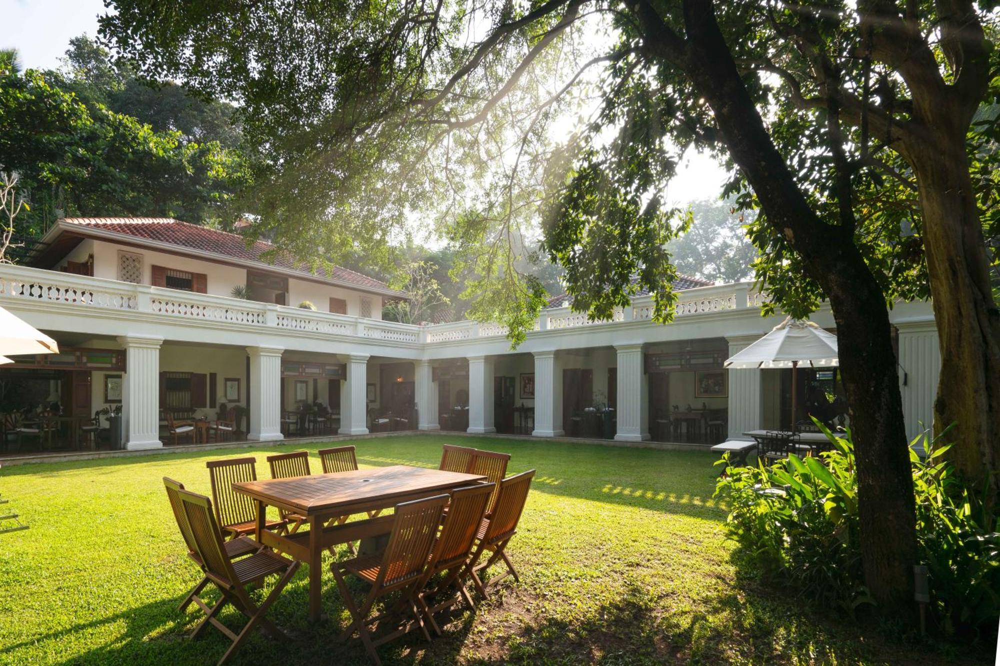 Taru Villas Kandy Exterior foto